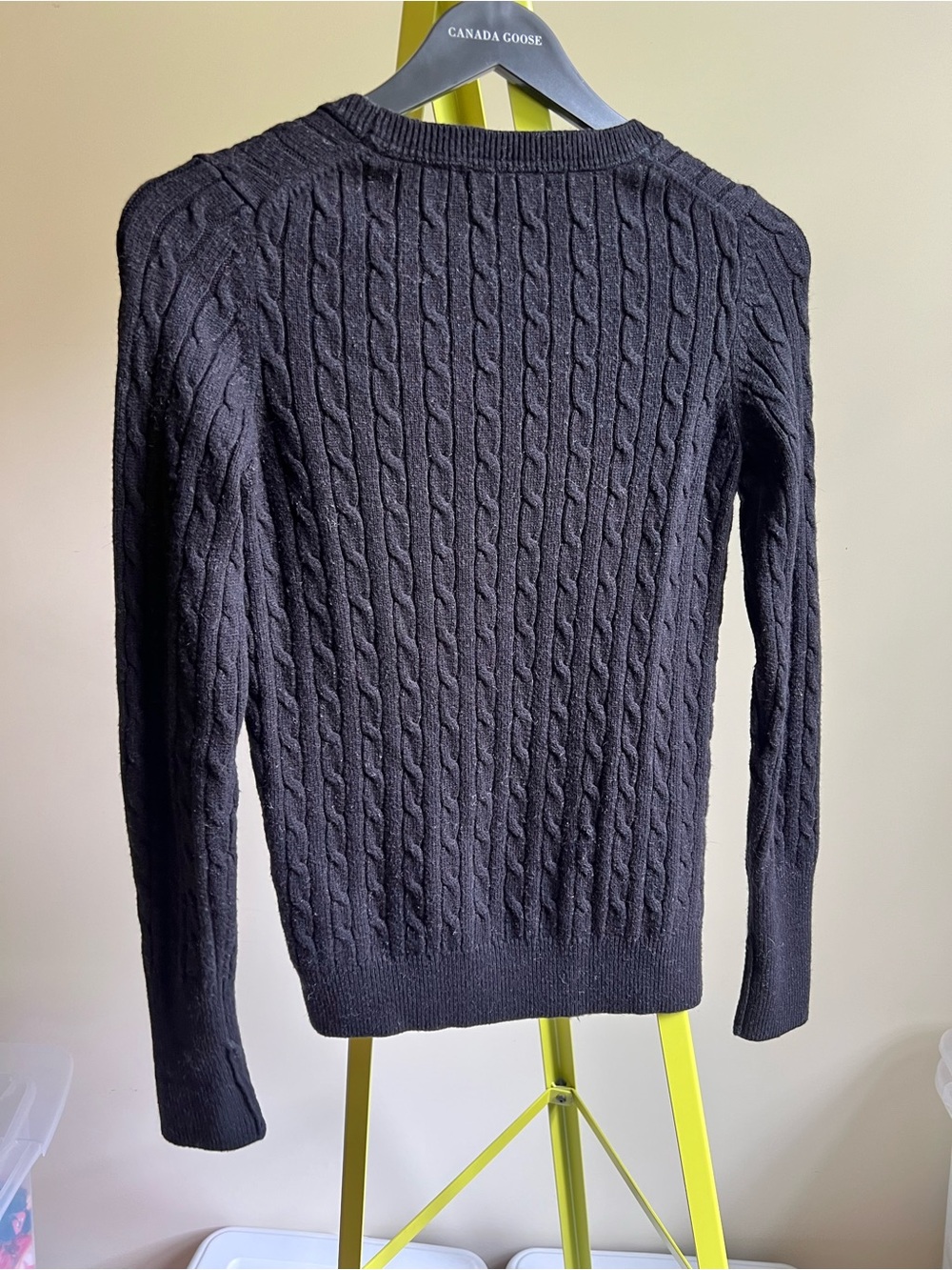 GAP Black Cable Knit Crewneck Sweater - size S 2008 - Picture 4 of 9